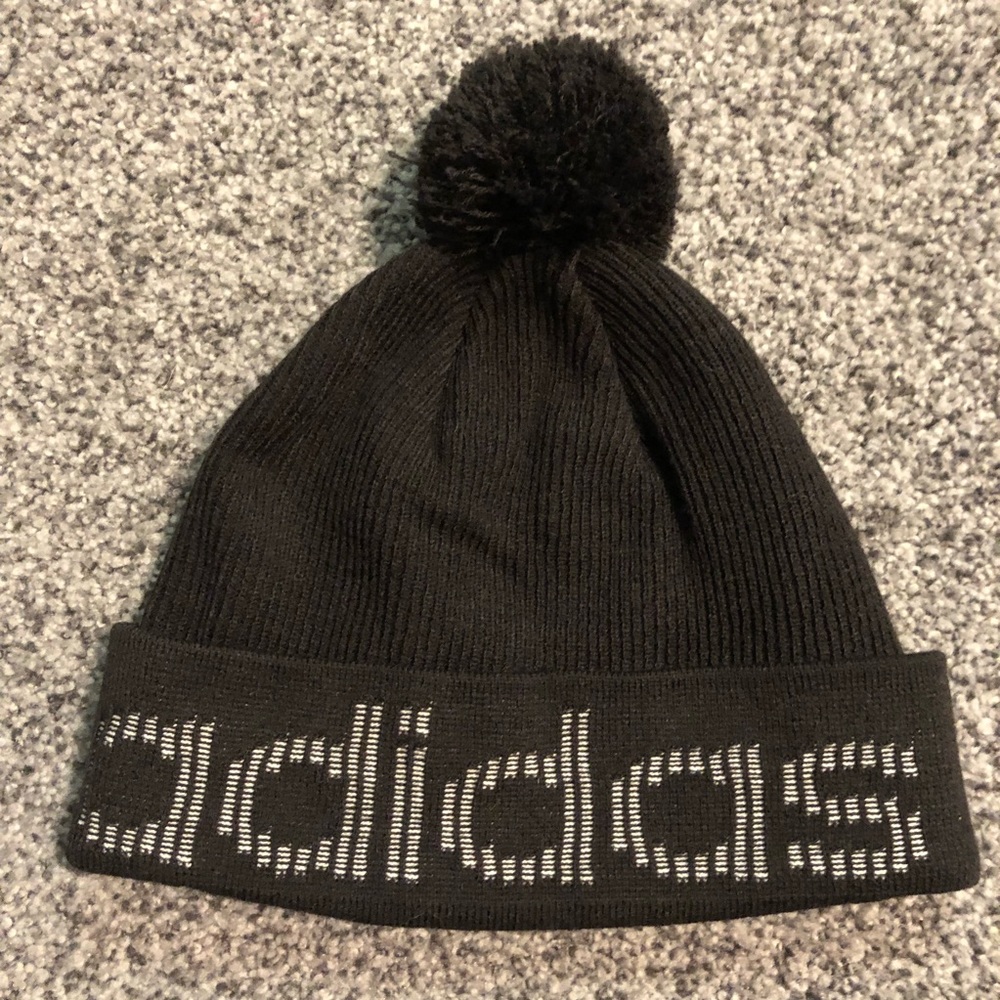 🌸4/$20🌸Adidas Black Men’s PomPom Beanie NWOT